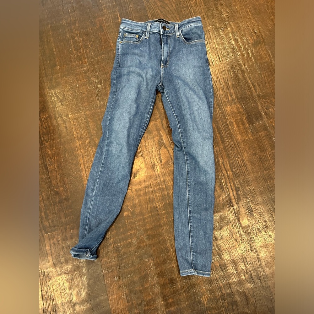 Just Black Denim
Size 28
Blue Jeans
